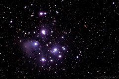 Otvorená hviedokopa M45 plejady